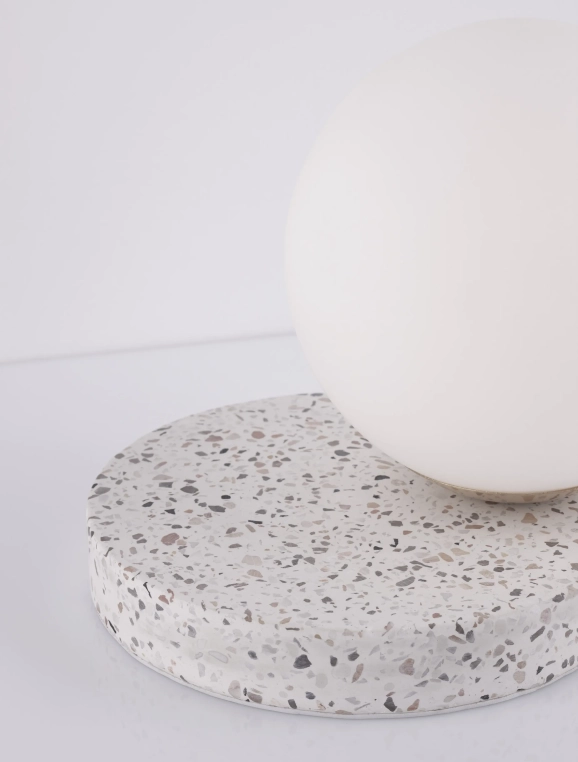Stolové lampy - Novaluce Dizajnová stolová lampa Beson